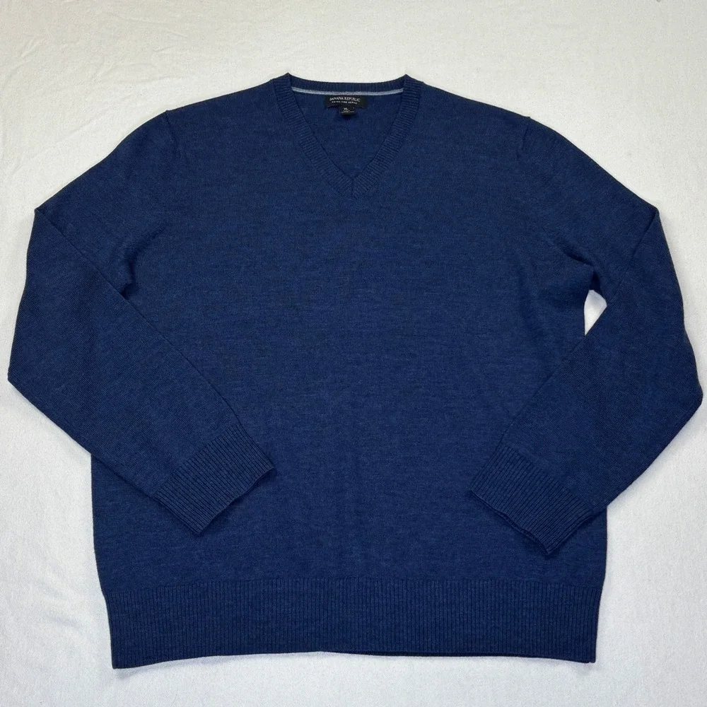 Banana Republic Mens XL Extra Fine Merino Wool V-Neck Sweater Navy Blue Pullover